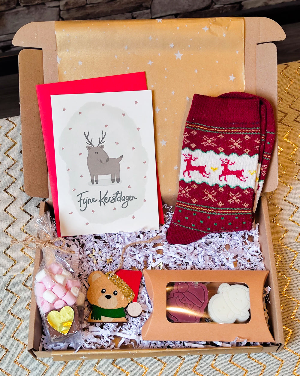 unieke kerstpakketten vrouwen sokken kaarsjes