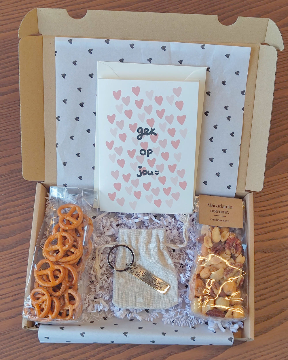 cadeau pakket samenstellen man valentijn