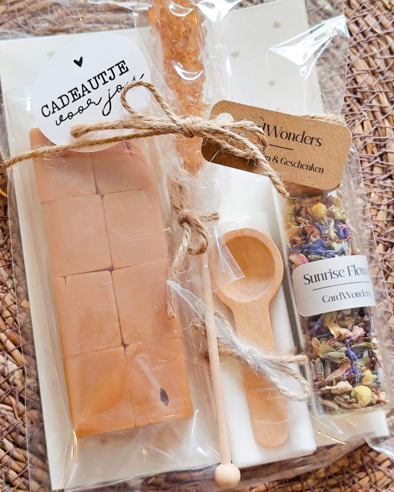 cadeautje met thee