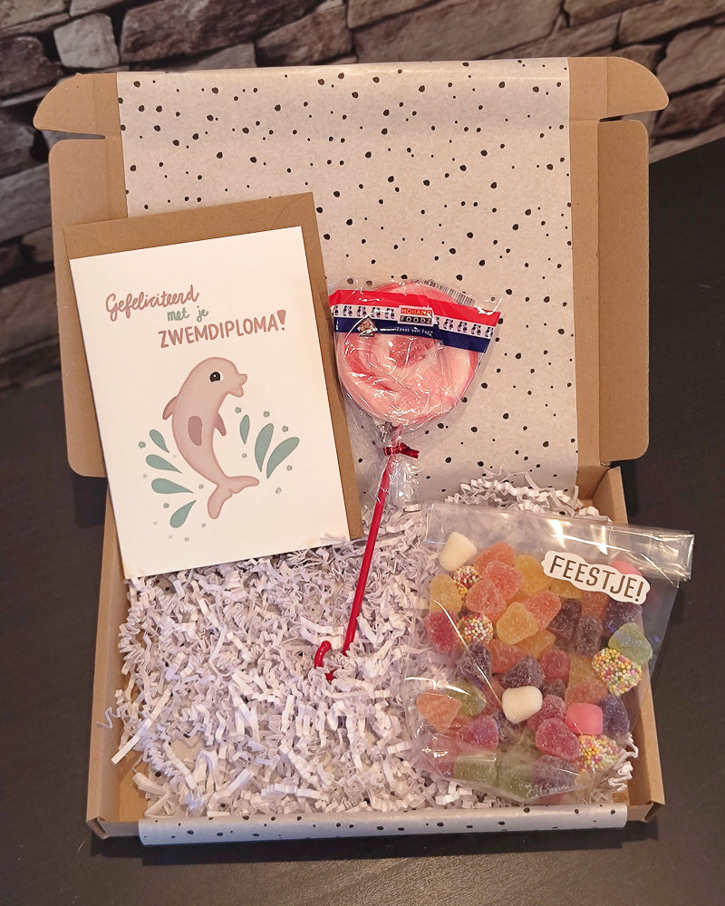 Cadeau pakket Zwemdiploma gehaald Roze meisje