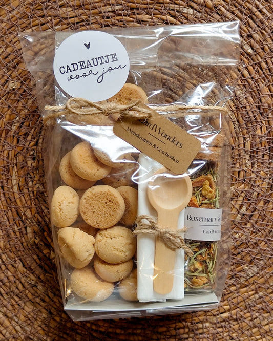 Cadeautje Thee & Amarettini
