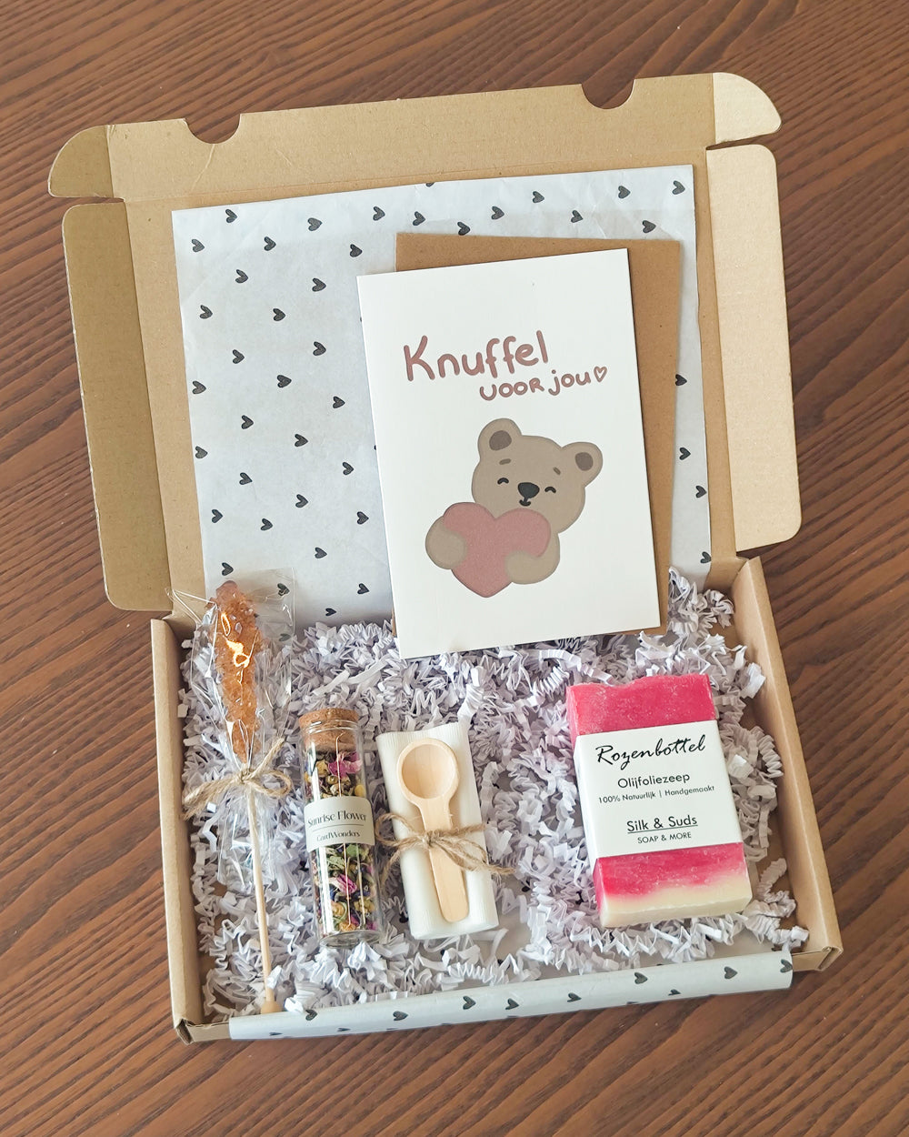 beterschap cadeau sturen brievenbus dikke knuffel vriendin zus moeder