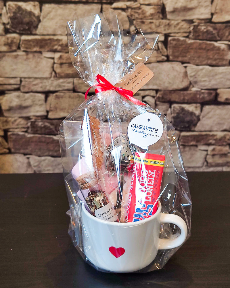 valentijnscadeau thee chocola origineel